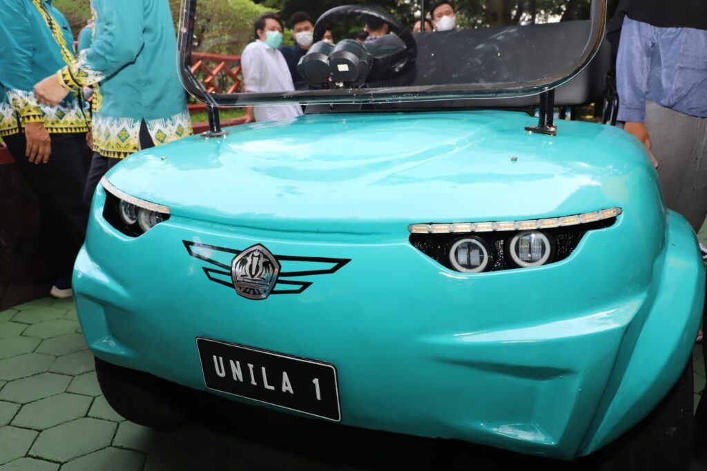 Mobil Listrik Unila 1